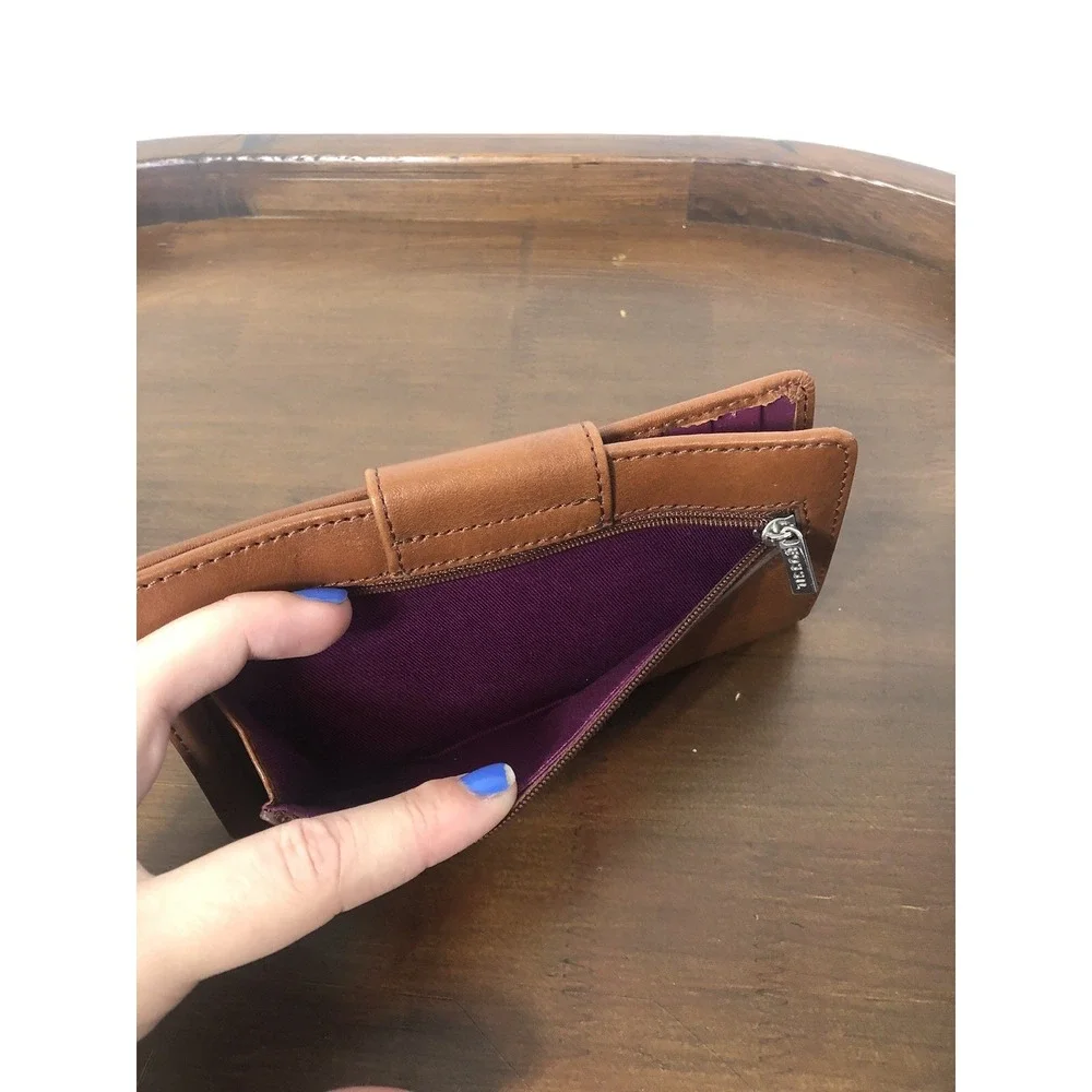 Fossil brown leather